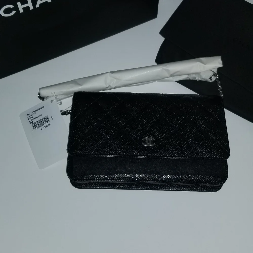 NWTIB Chanel Caviar WOC - Picture 4 of 5